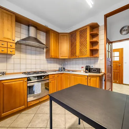 Mokotow - 56m2, Metro Nearby - By Rentujemy * Varşova