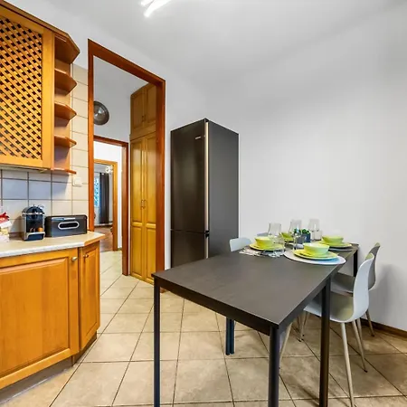 Mokotow - 56m2, Metro Nearby - By Rentujemy Daire *