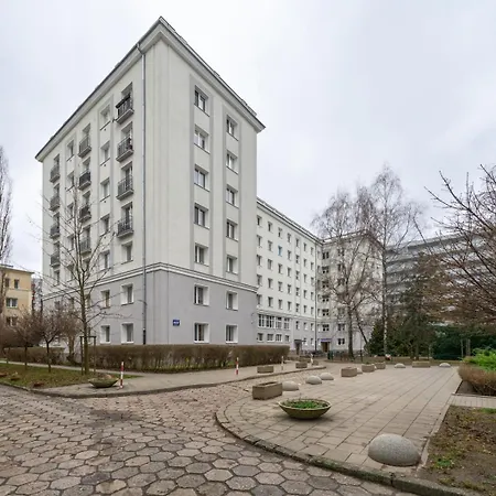 Mokotow - 56m2, Metro Nearby - By Rentujemy Varşova