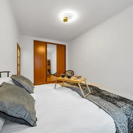 Mokotow - 56m2, Metro Nearby - By Rentujemy