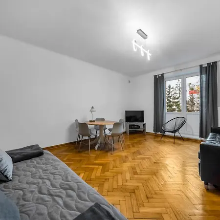 Mokotow - 56m2, Metro Nearby - By Rentujemy Daire