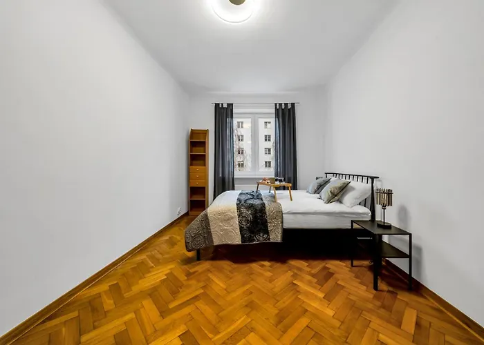 Lejlighed Mokotow - 56m2, Metro Nearby - By Rentujemy Warszawa