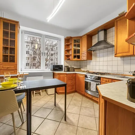 Apartmán Mokotow - 56m2, Metro Nearby - By Rentujemy Varšava